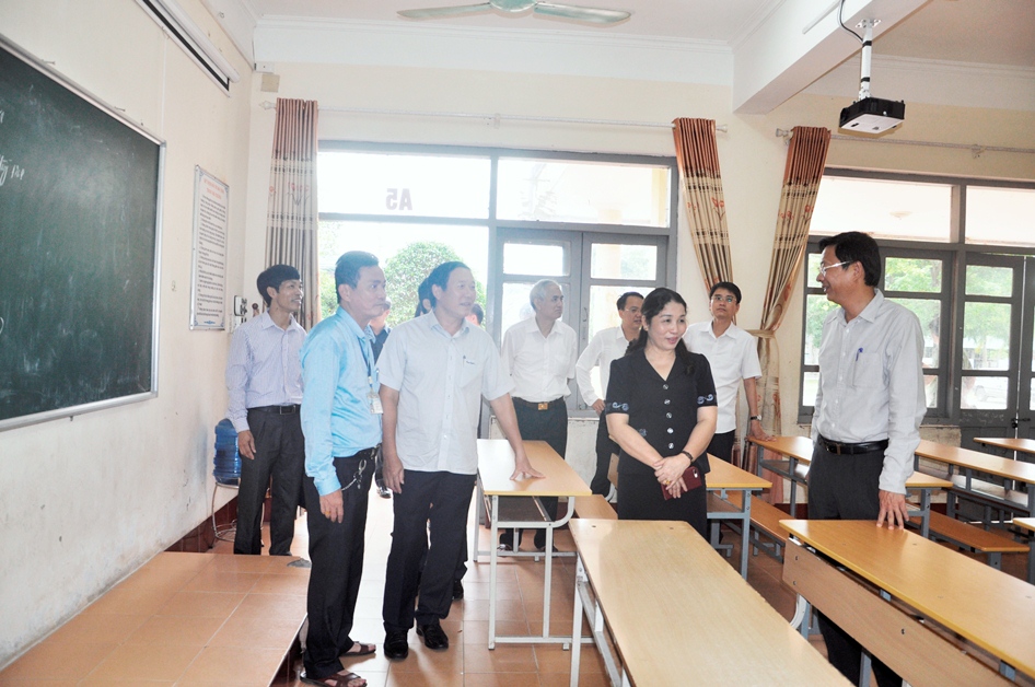 Bí thư Tỉnh ủy Nguyễn Văn Đọc - Bí thư tỉnh Quảng Ninh: Chuẩn bị các điều kiện tốt nhất cho Kỳ thi THPT quốc gia năm 2018
